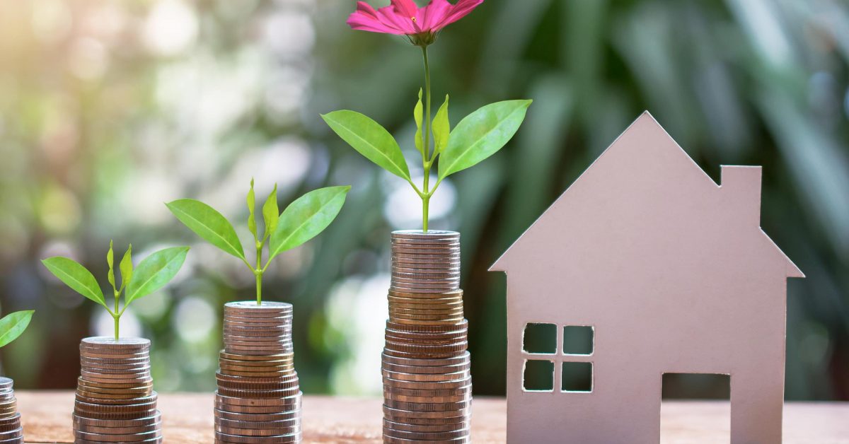 The Benefits of Selling a House with Money